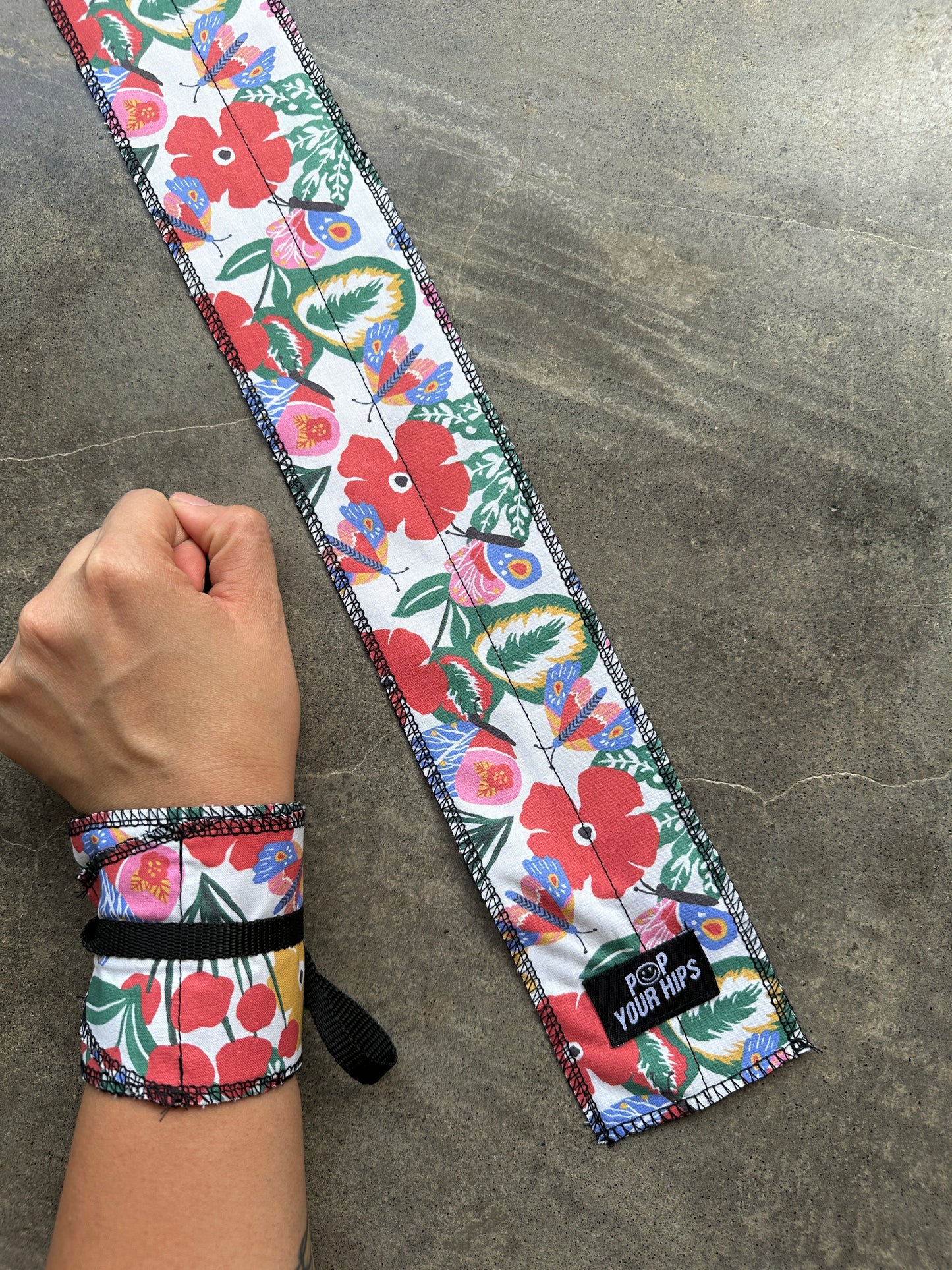 Garden party wrist wraps