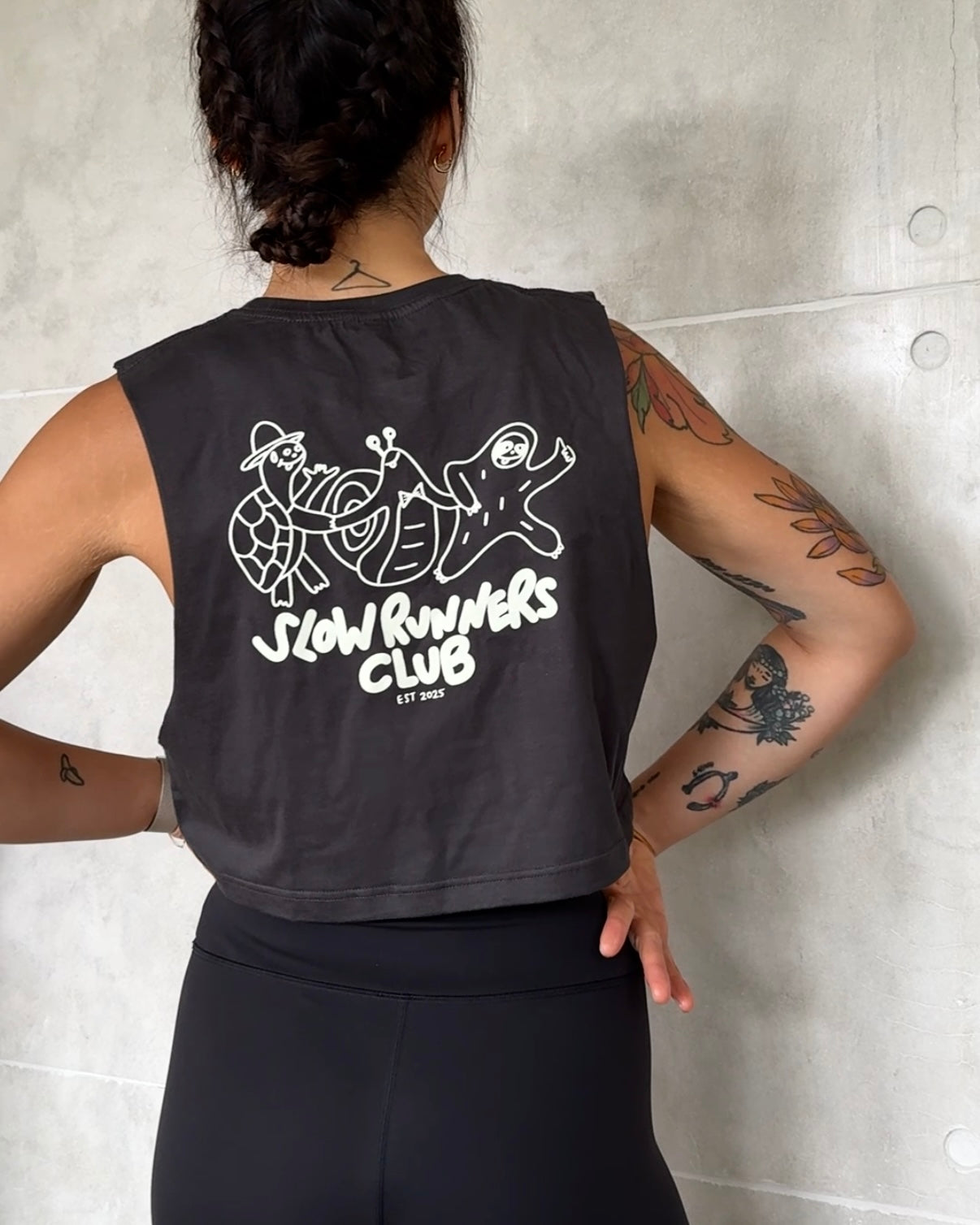 Slow runners club cropped muscle