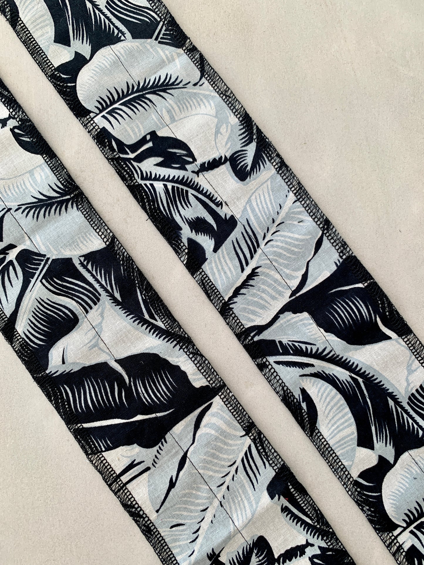 Blue tropical wrist wraps