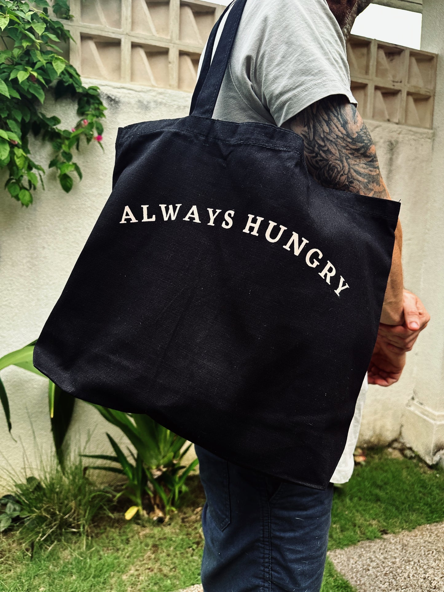 Always hungry tote bag