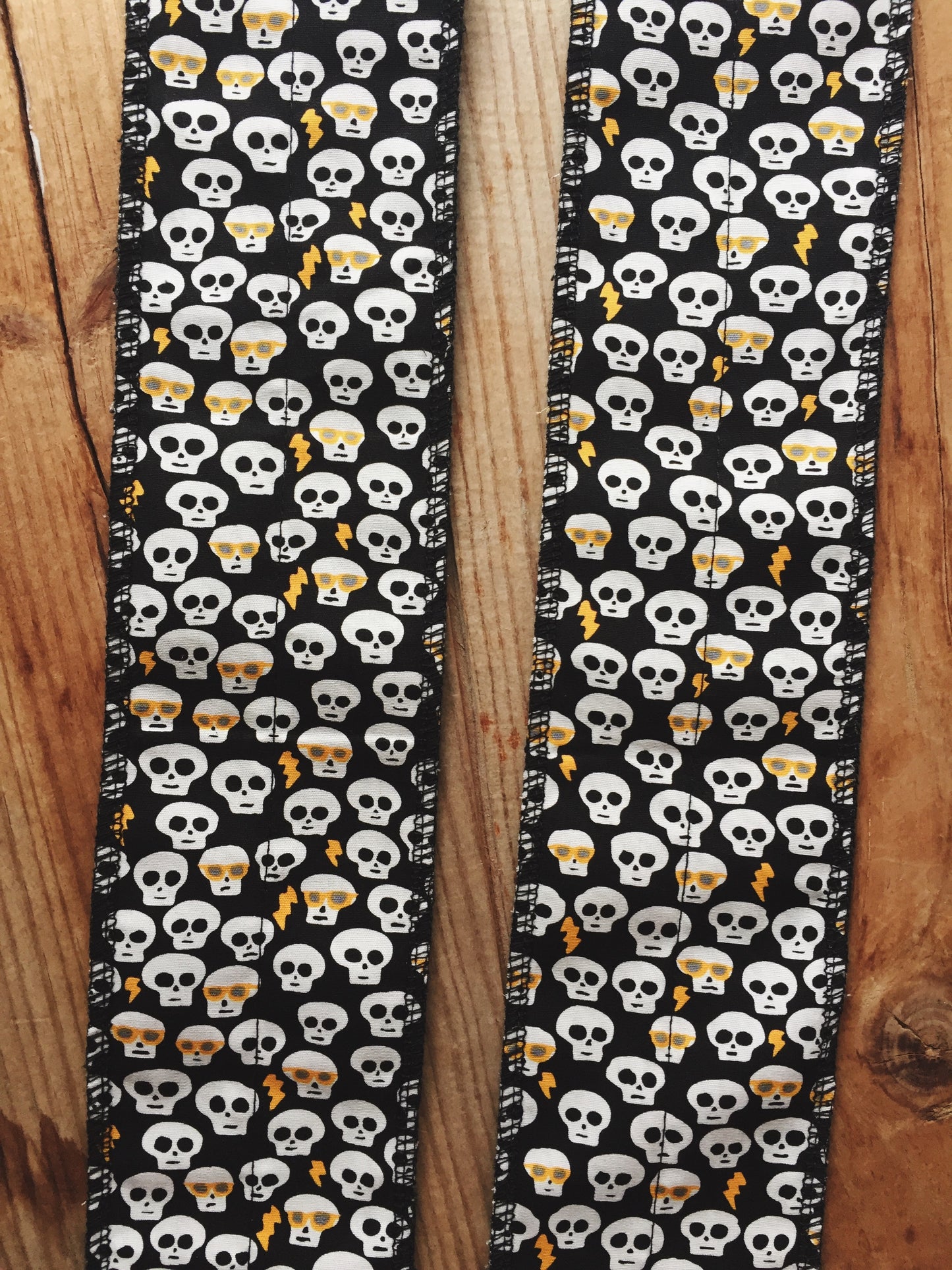 Cool skulls wrist wrap