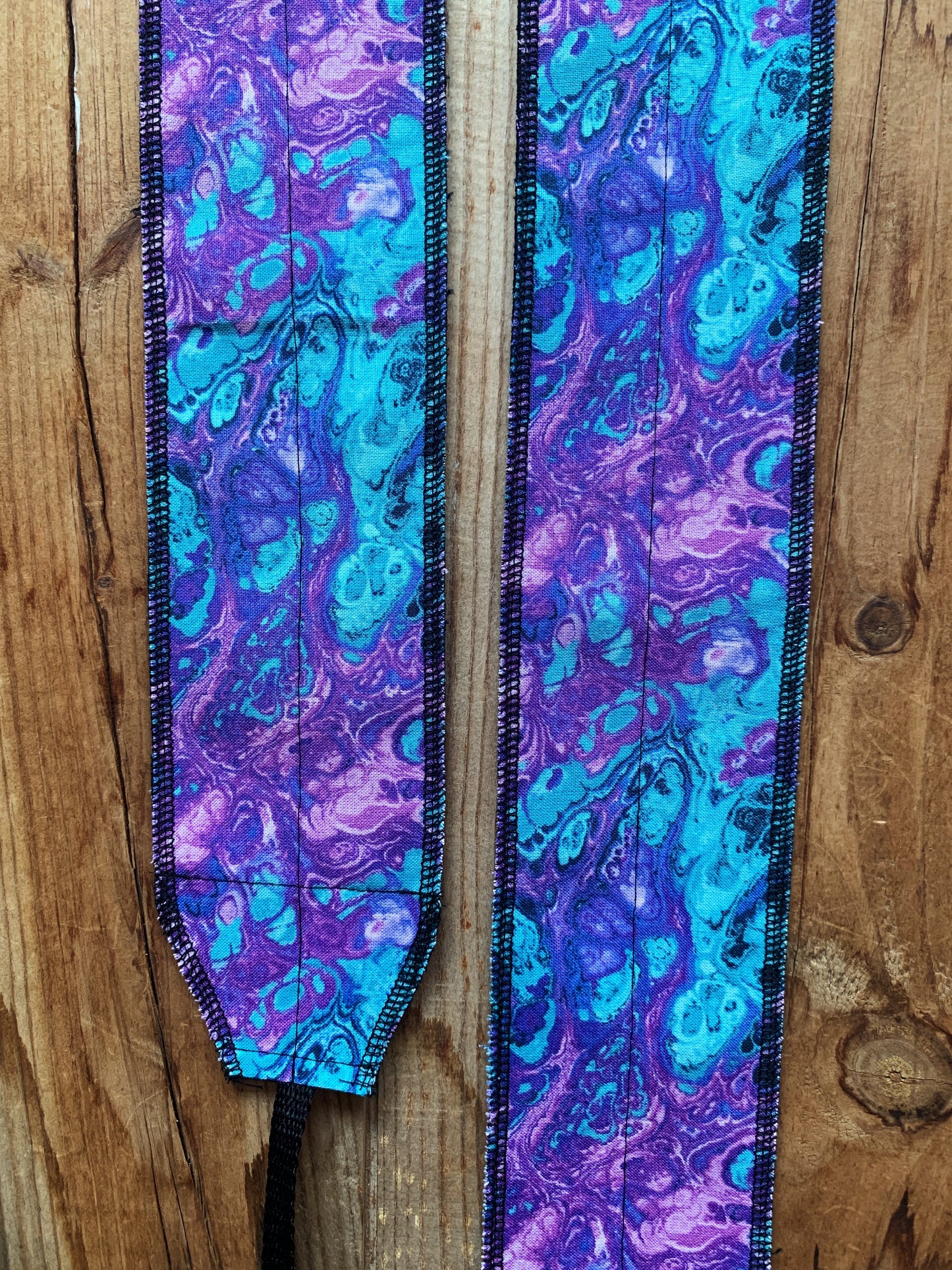 Marble print wrist wrap