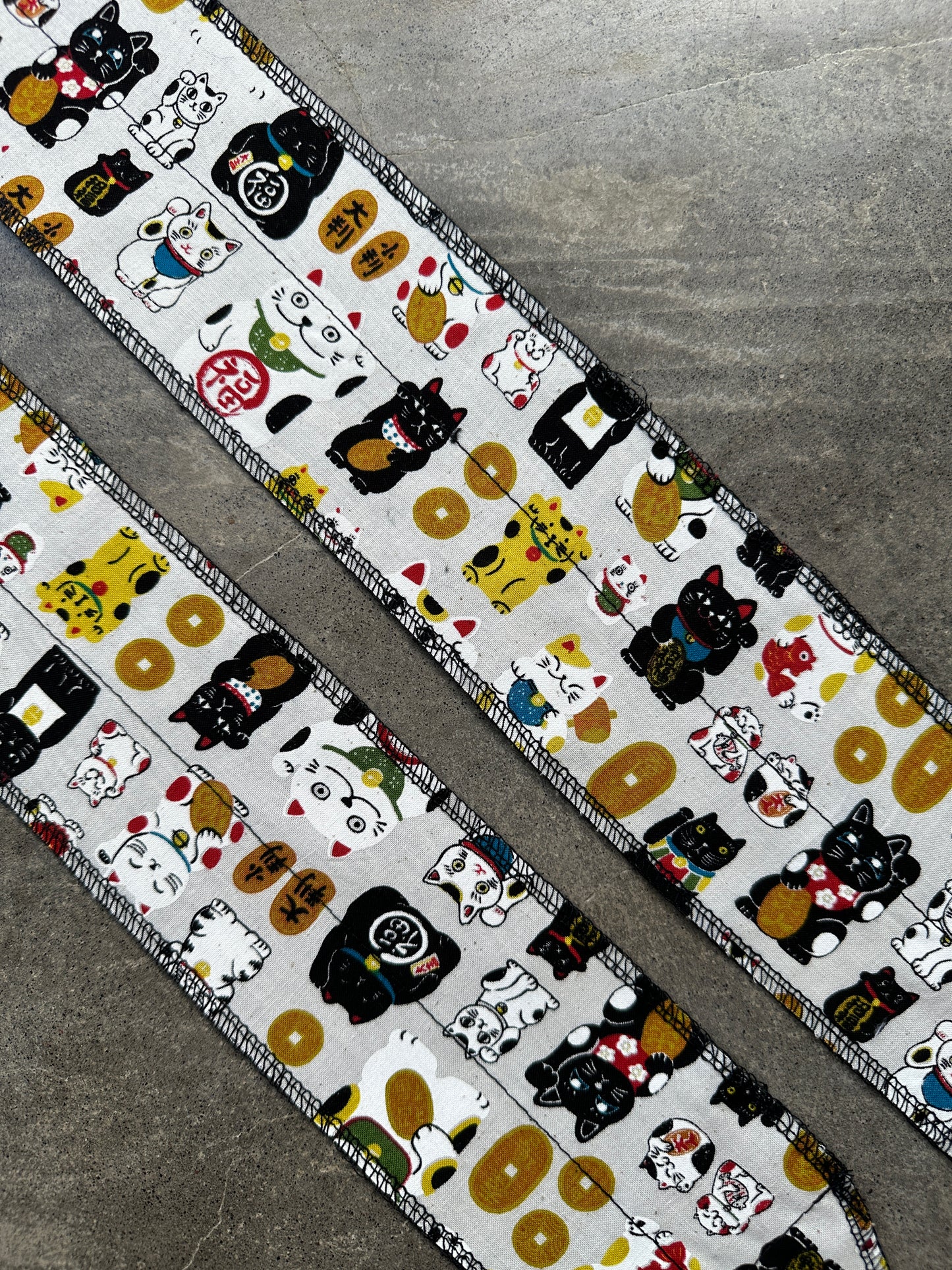 Lucky cat wrist wraps