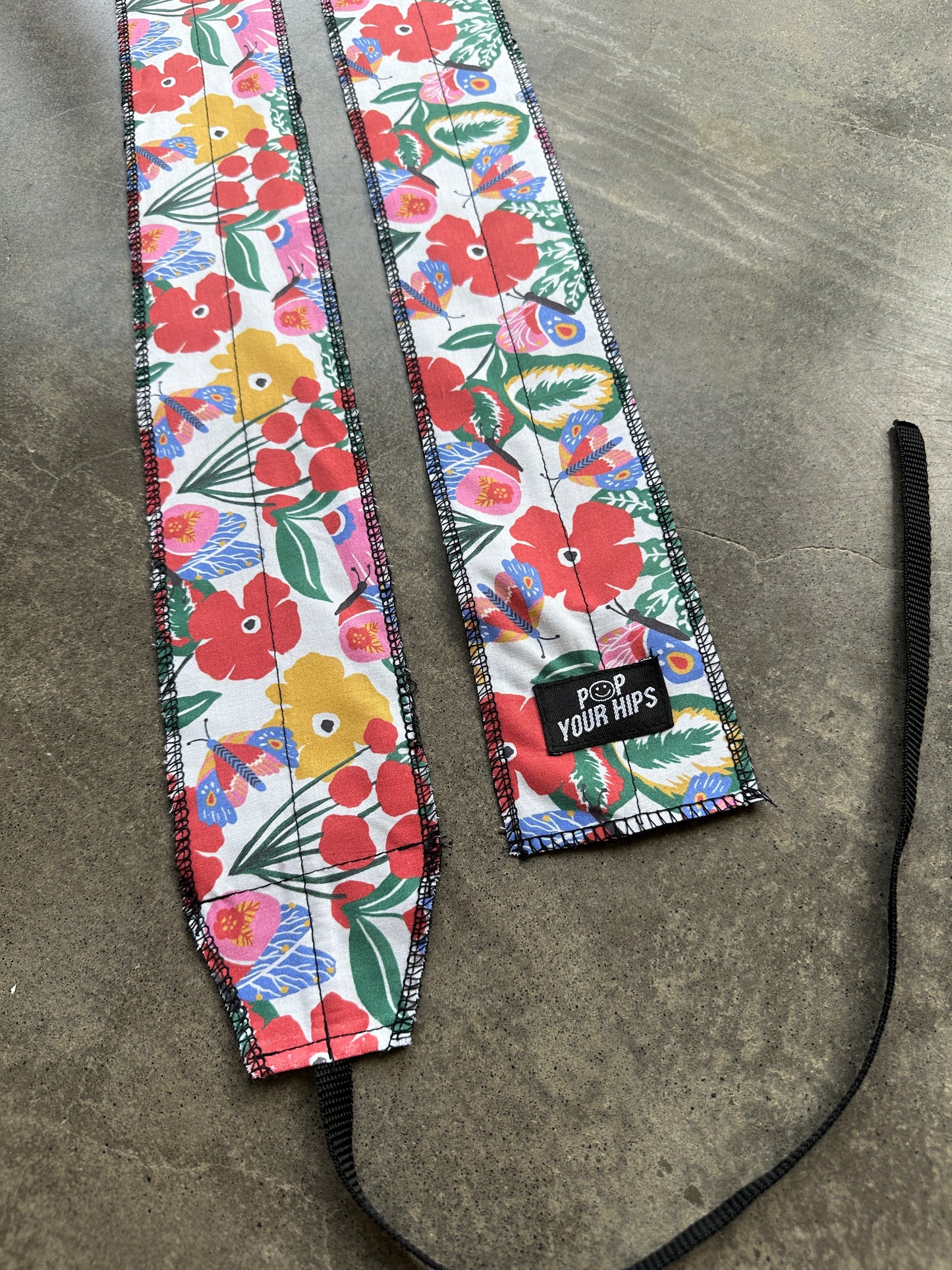 Garden party wrist wraps